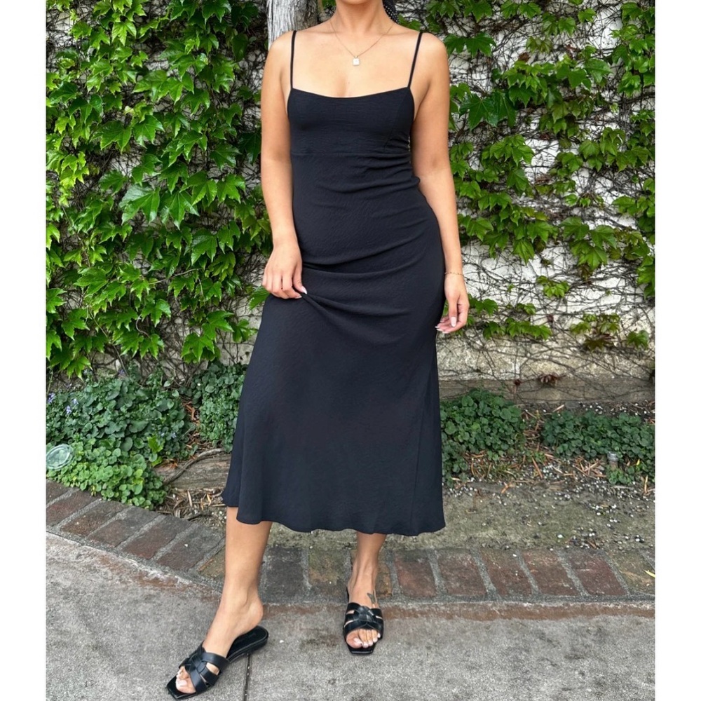 Audrey 3+1 Black Midi Dress
